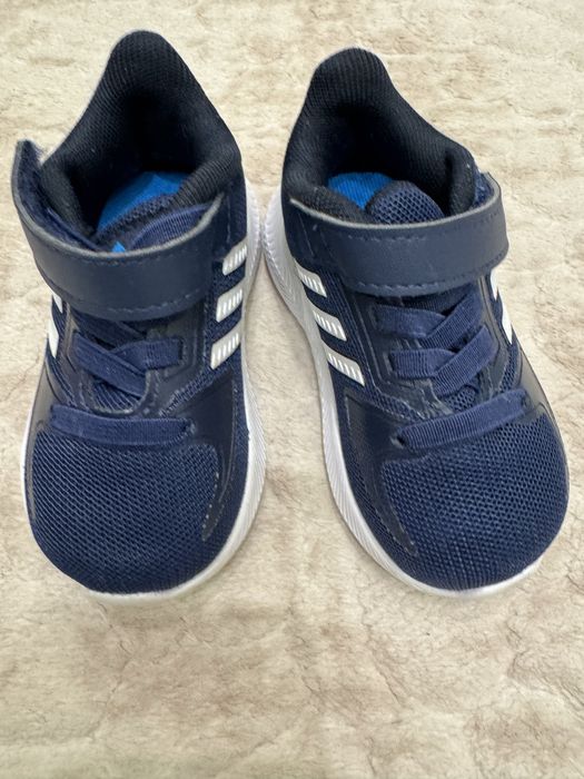 Бебешки маратонки adidas
