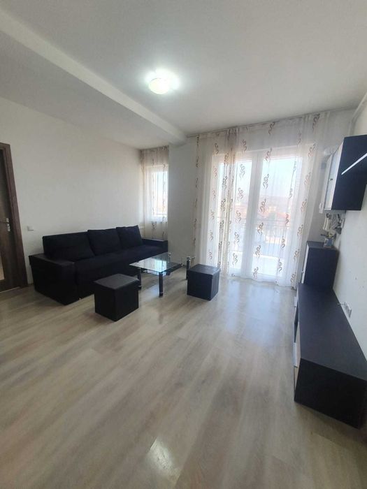 Chirie apartament cu 3 camere