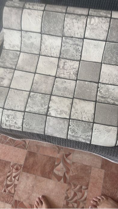 Обои новые 3 рулона 3000 тыс за рулон