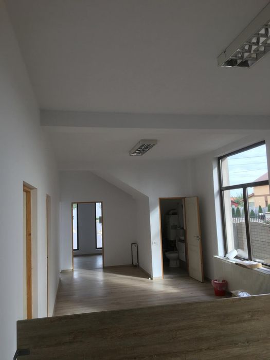 Proprietar.Inchiriez spatiu comercial 40,60 sau 100 m2