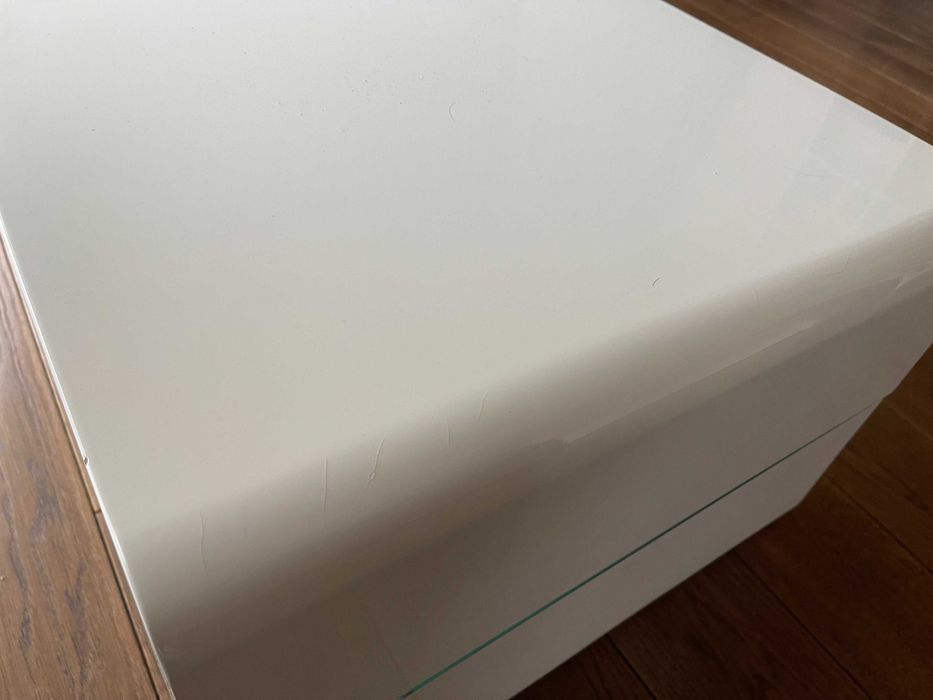 Холна бяла маса - MДФ / стъкло