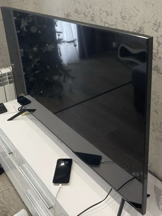 Продам телевизор Samsung Qled the Frame