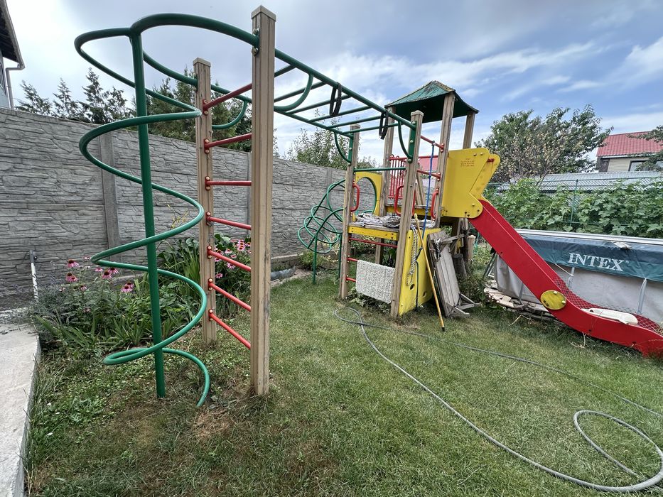 Детская площадка