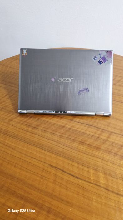 Laptop tableta acer 2 in 1