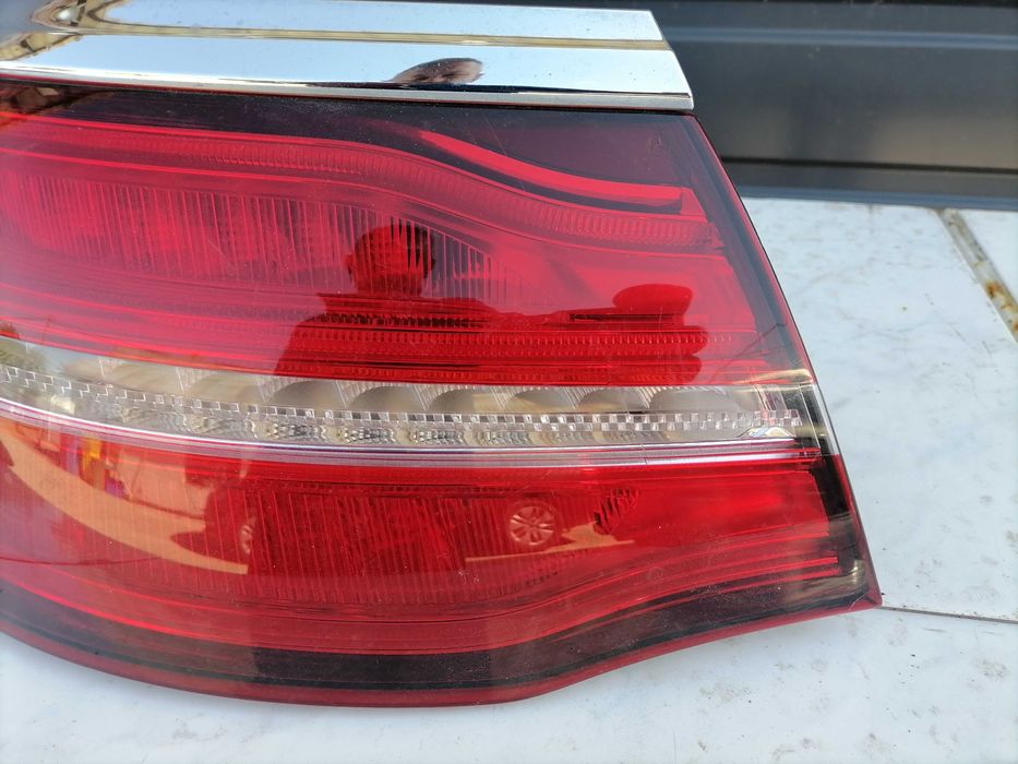 Lampa stop tripla stânga pe aripa Mercedes GLC w253