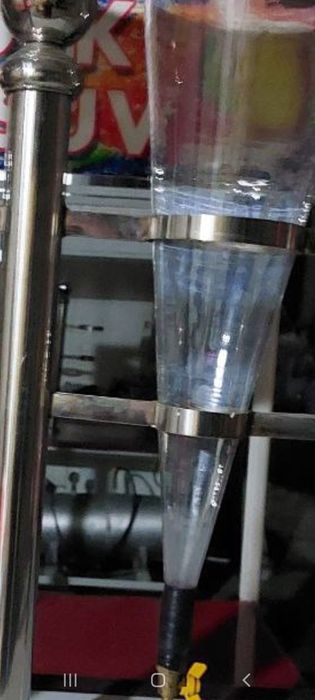 Газвада аппаратка мойка сатылады колбы стойкасыда бар