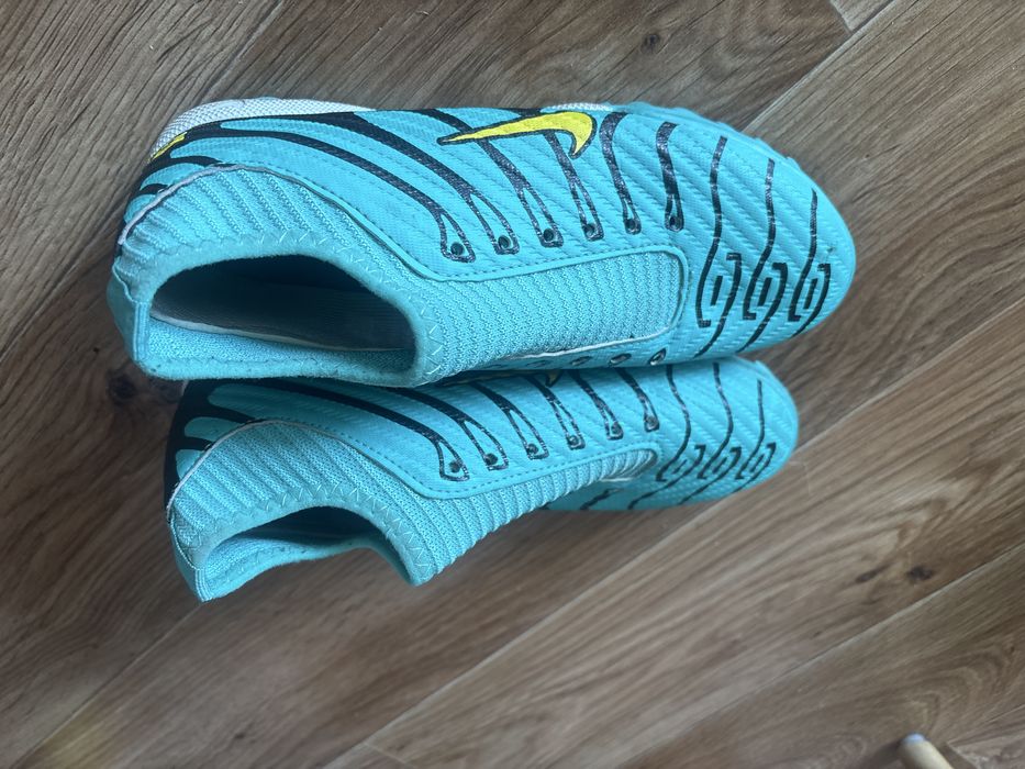 Сороконожки найк размер 37