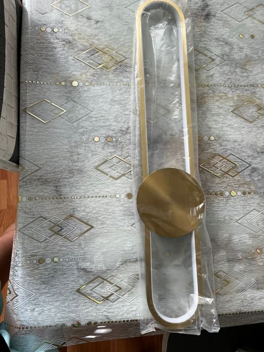 Продам светильники