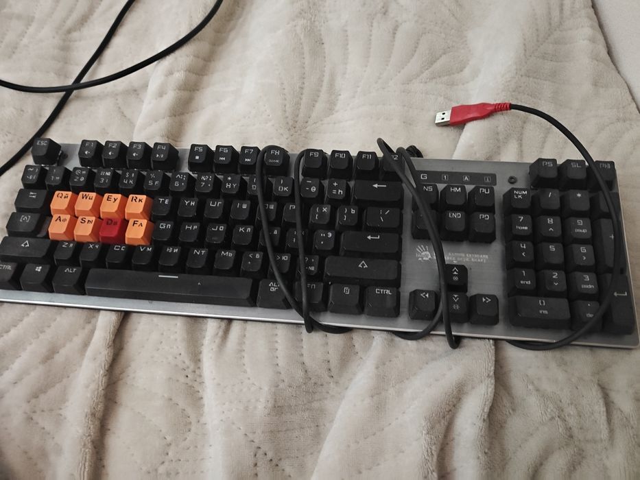 клавиатура bloody b760