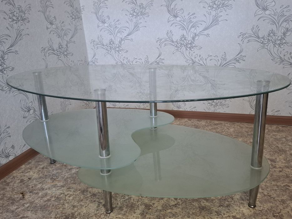 Столик журнальный