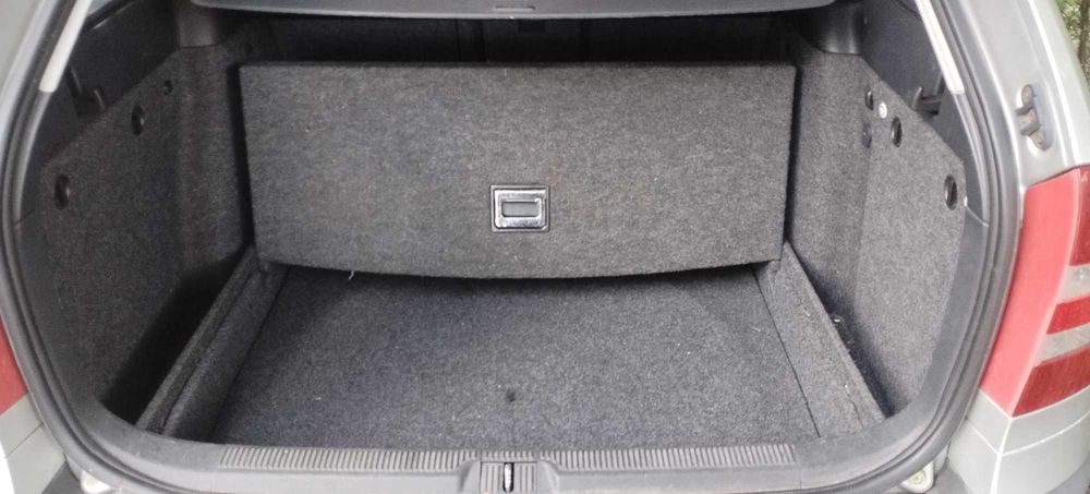Двойно дъно, багажник skoda octavia 2