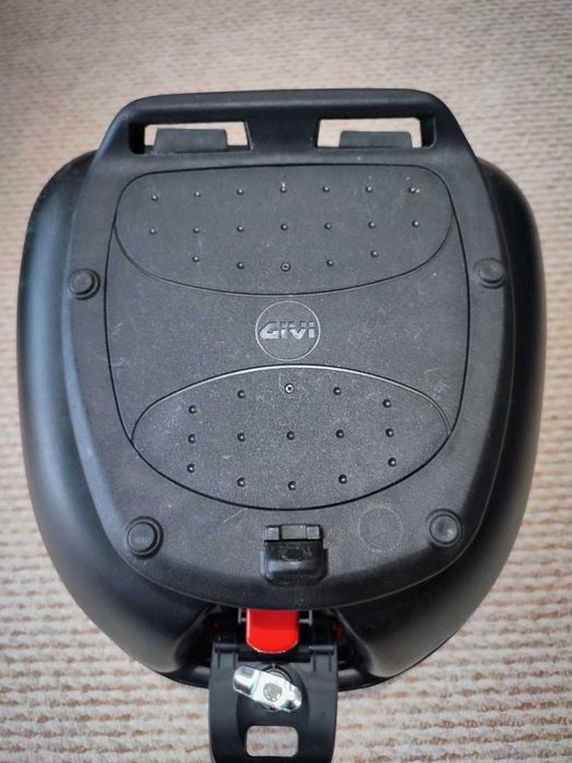 Topcase Givi Monolock E30N Tour