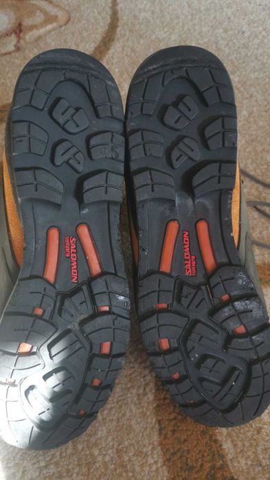 bocanci iarna salomon  43 - 44