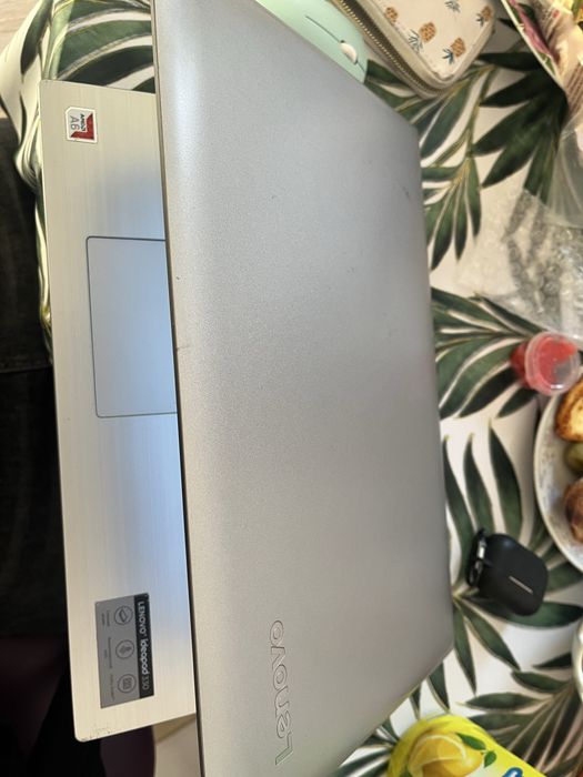Lenevo ideapad 330