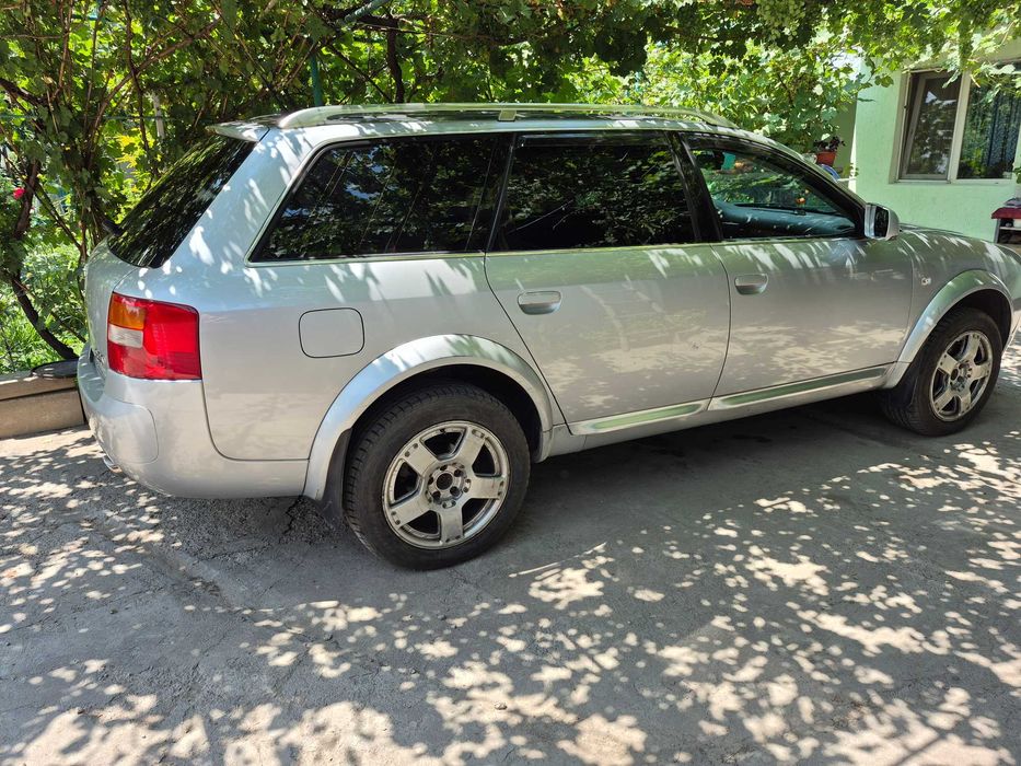Audi allroad А6 С5