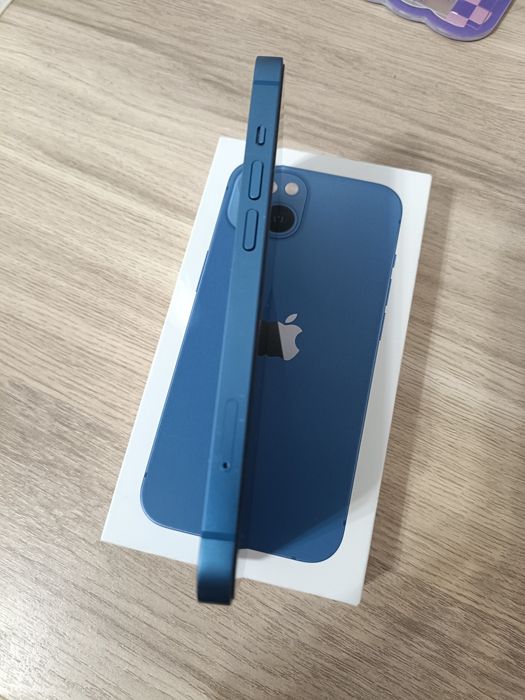 Айфон 13 128 гб .