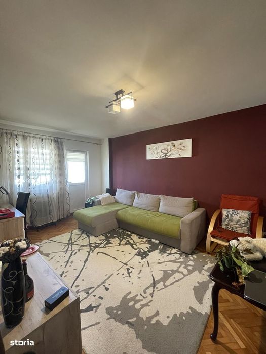 Apartament 3 camere CETATE
