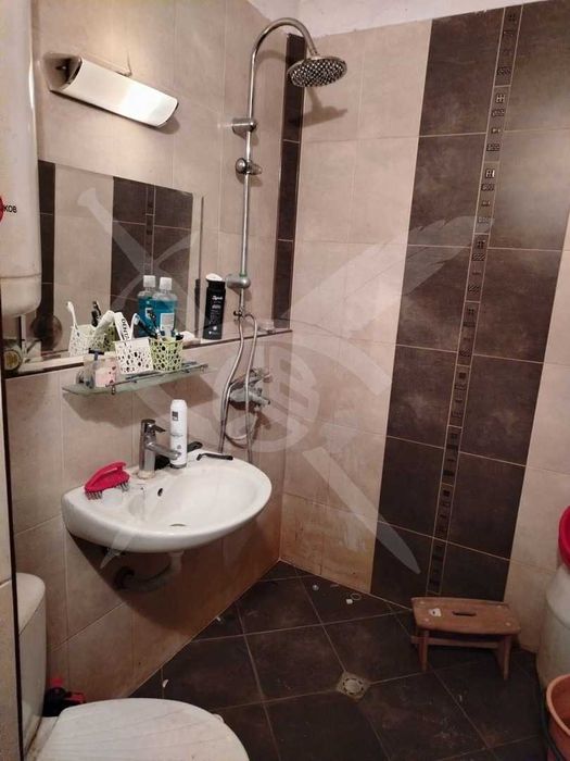 Продава се Тристаен апартамент в Перник, Тева - 90 кв.м за 878 €/кв.м - Снимка #8