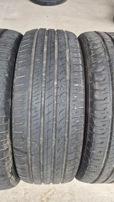 225 60 18 4бр гуми барум дот 20