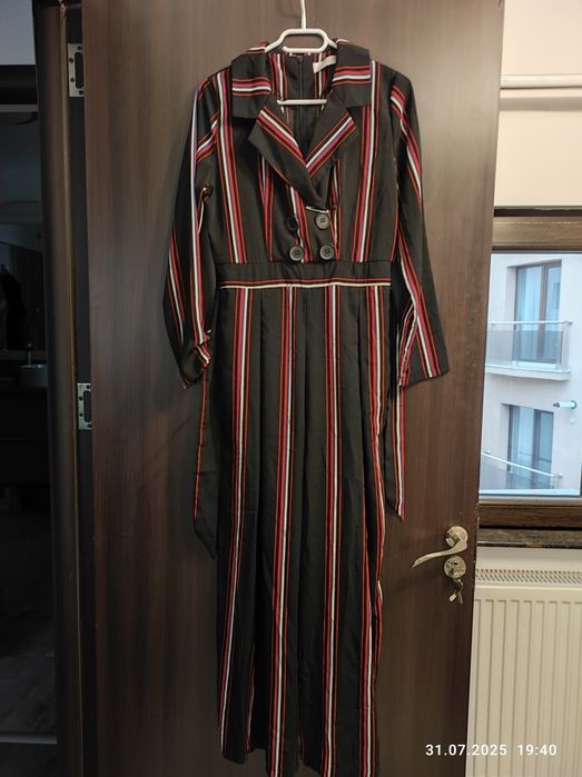 Salopeta lunga pentru femei