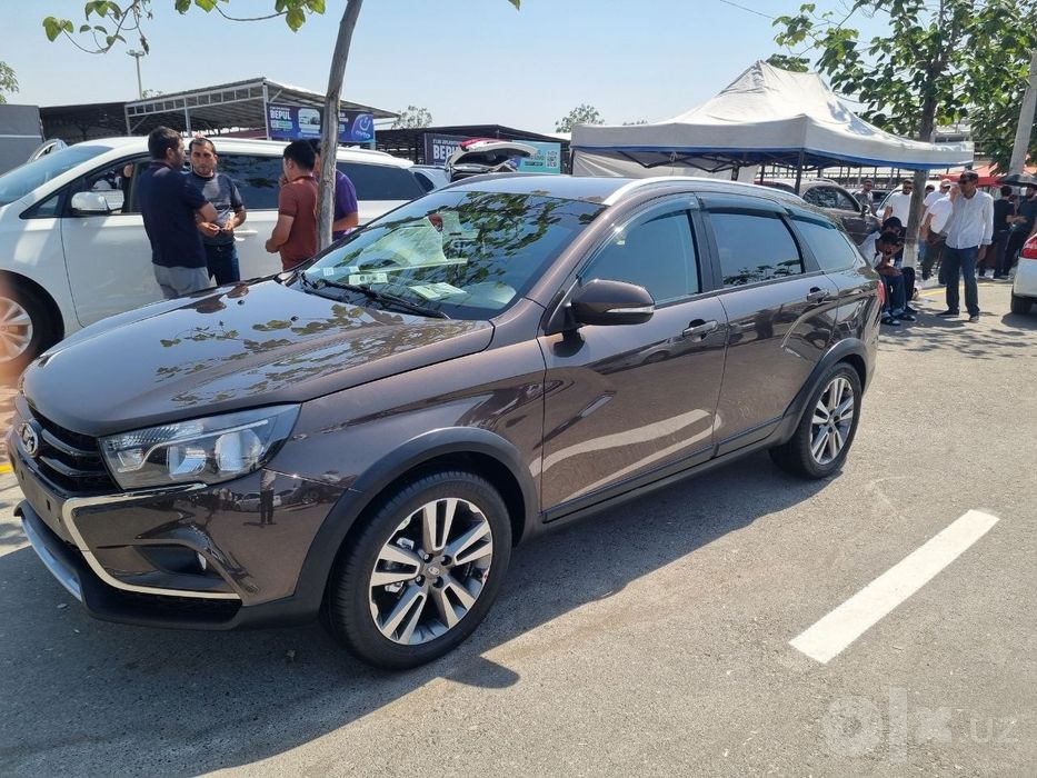 Lada vesta sw cross 1.6 variyator