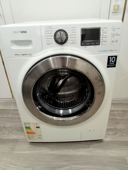 Продам стиралку 8кг