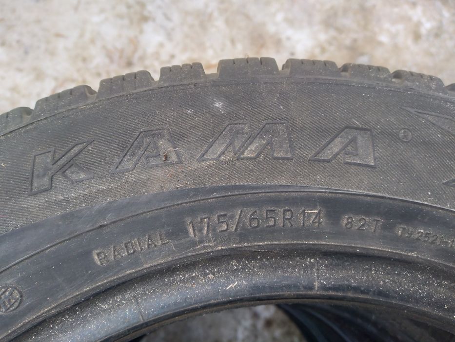 Покрышка б/у зимние