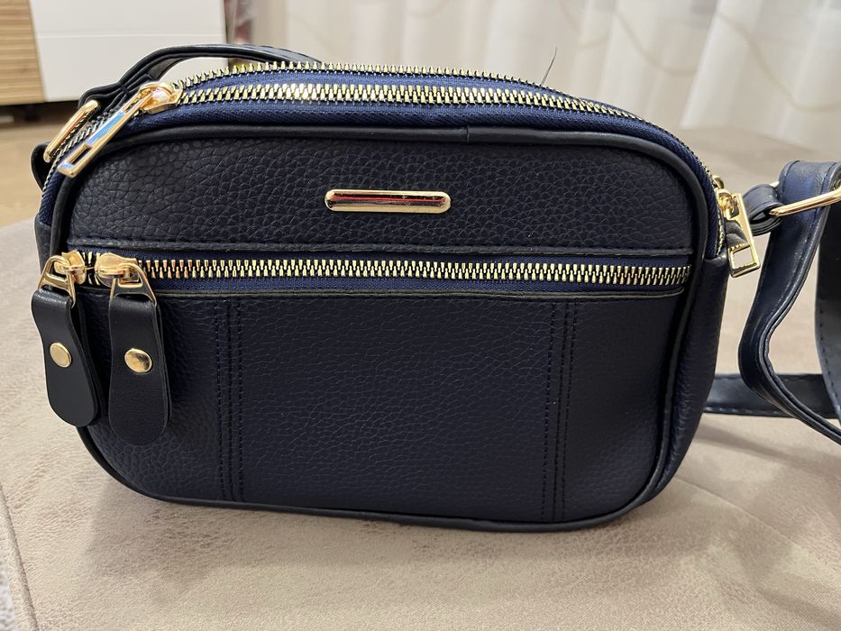 Дамска чанта  нова