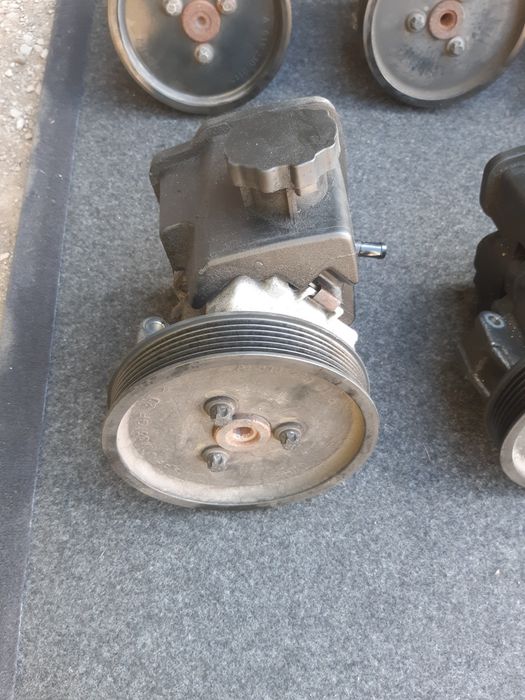 Хидравлична помпа Мерцедес w211 cdi