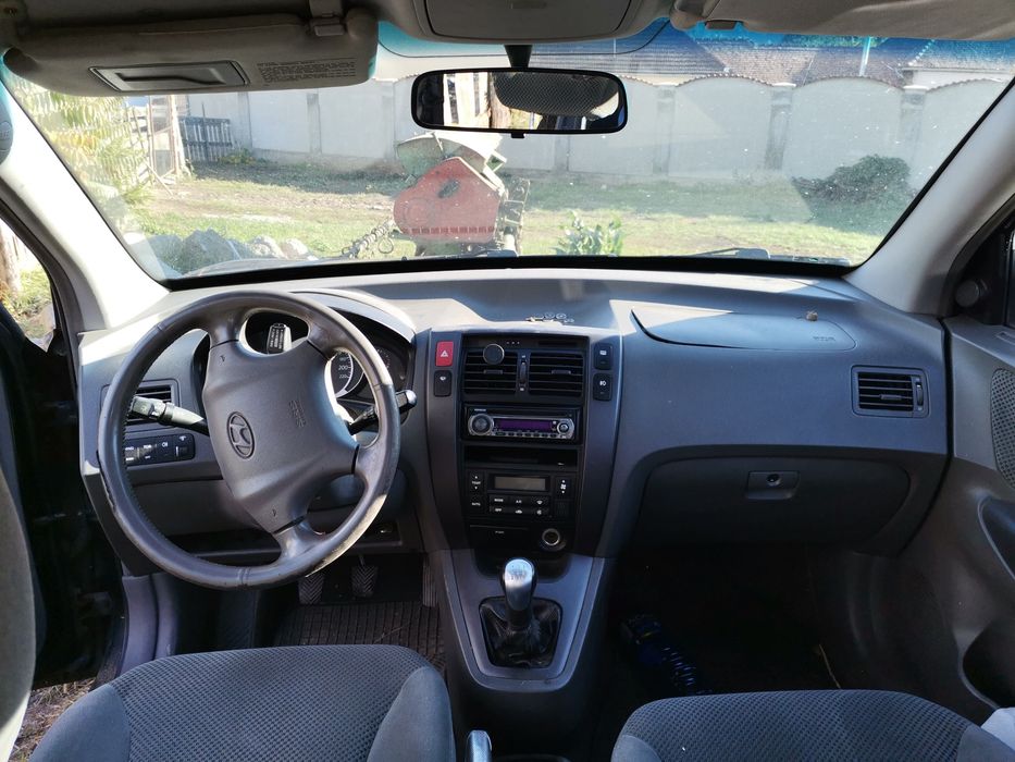 Vând Hiundai Tucson motor 2.0 d!! ! !!