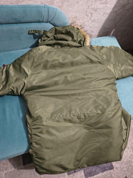 Аляска новая цвет олива.