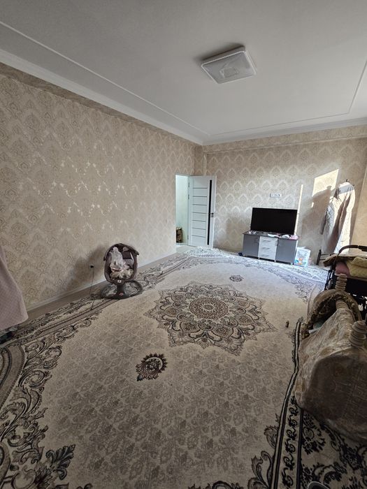 2/2/8 Chilonzor 14 kvartal, Farxadskiy. Uy o'zimniki.