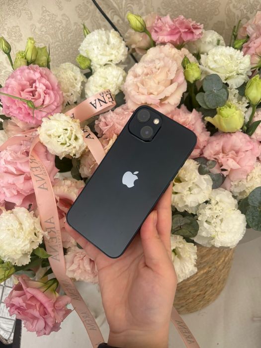 I phone 13, 128 gb черный срочно