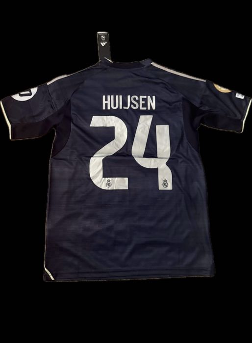 Tricou Huijsen real madrid
