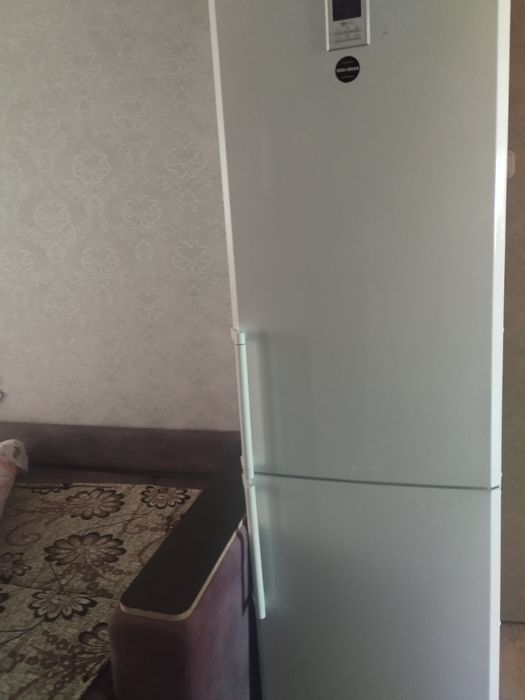 Продам нерабочий холодильник
