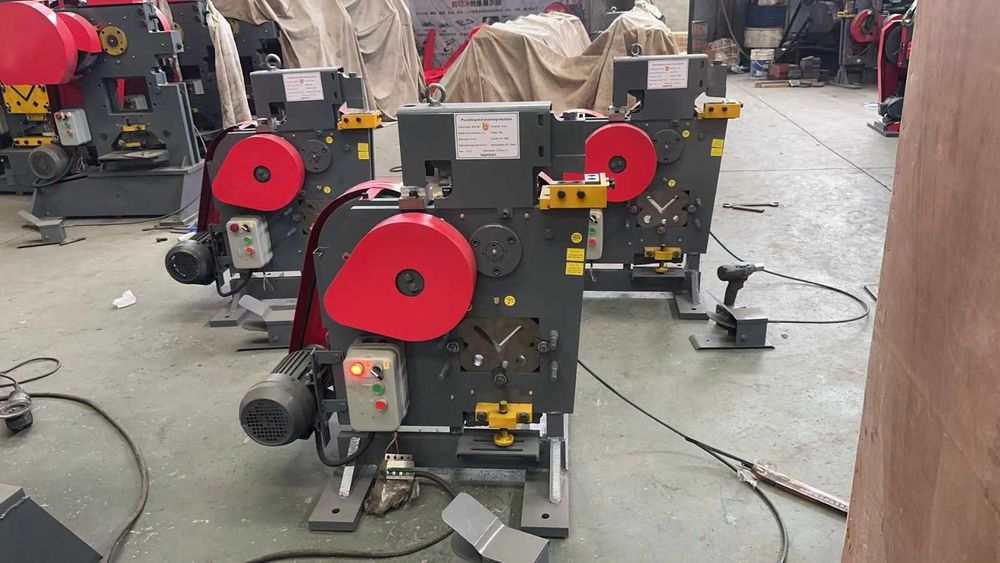 Пресс-ножницы комбинированные QA32-8