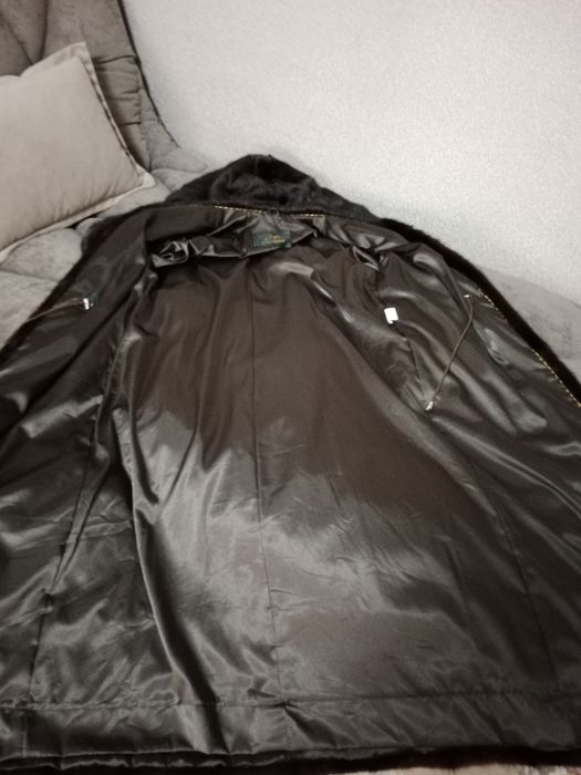 Верхняя одежда для женщин