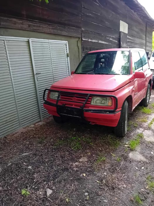 Suzuki Vitara на части