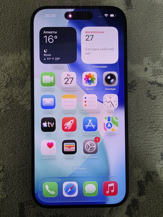 Iphone 15 pro 128гб. 82% акб