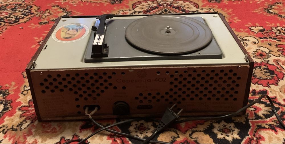 Радиола Серенада 402 ламповая