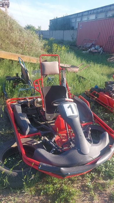 Продам три картинга большие