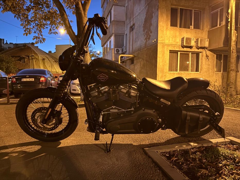 Harley Davidson Softail Street Bob 107 FXBB