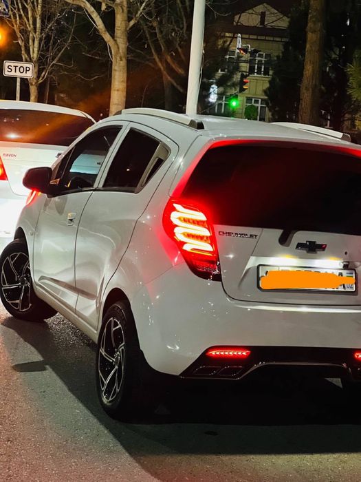 Срочно сотилади! Таер кредитли ! Идеал холатда таер наворотли Спарк!