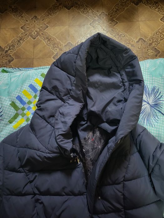 Зимнее пальто / пуховик с капюшоном
