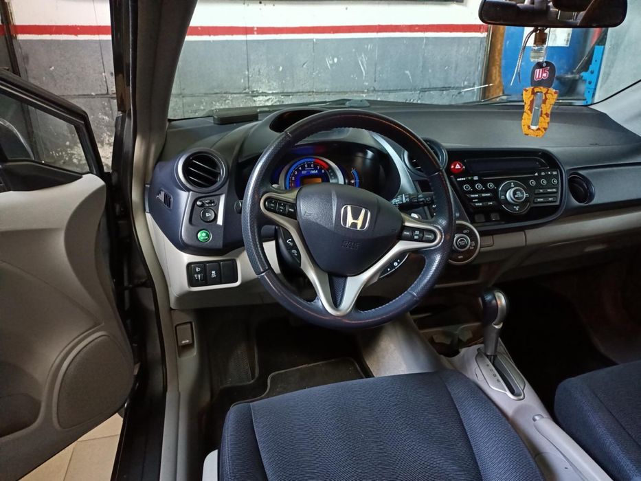 HONDA Insight 0 — imagine 2