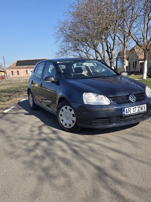 De vanzare Vw golf 5