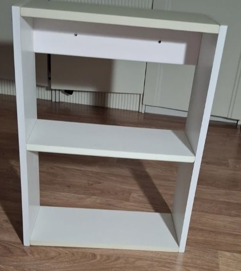 Продам полочки разных размеров