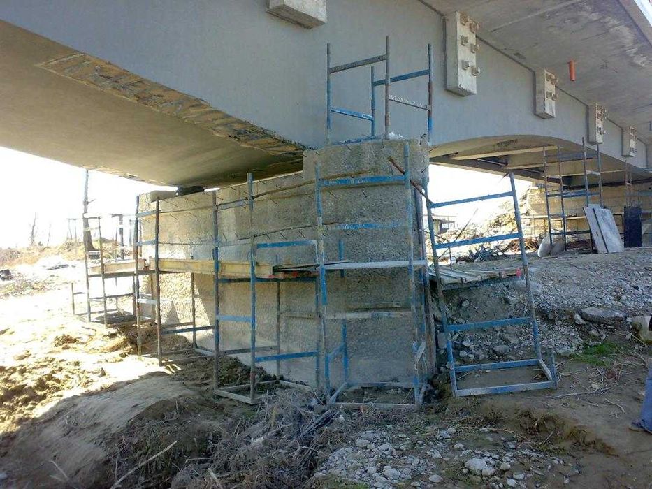 Drumuri Retele Edilitare Asfaltari Firma Constructii Platforme Trotuare Parcari Amenajari Exterioare si Lucrari Punctuale