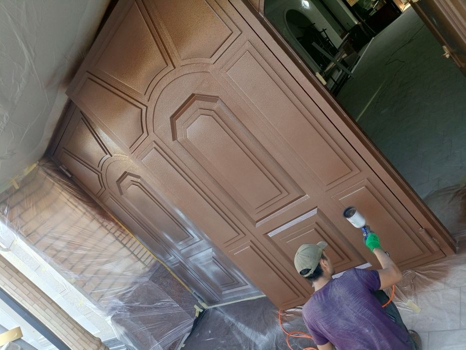 Покраска и Реставрация ворот. И ремонт ворот дверей.  Неродого и качес