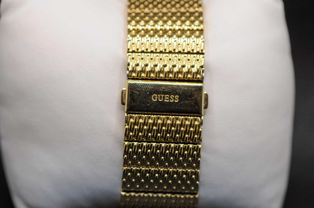 Мъжки часовник - Guess Waterpro - 100M